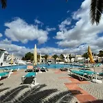 Golden Sun Apartmán